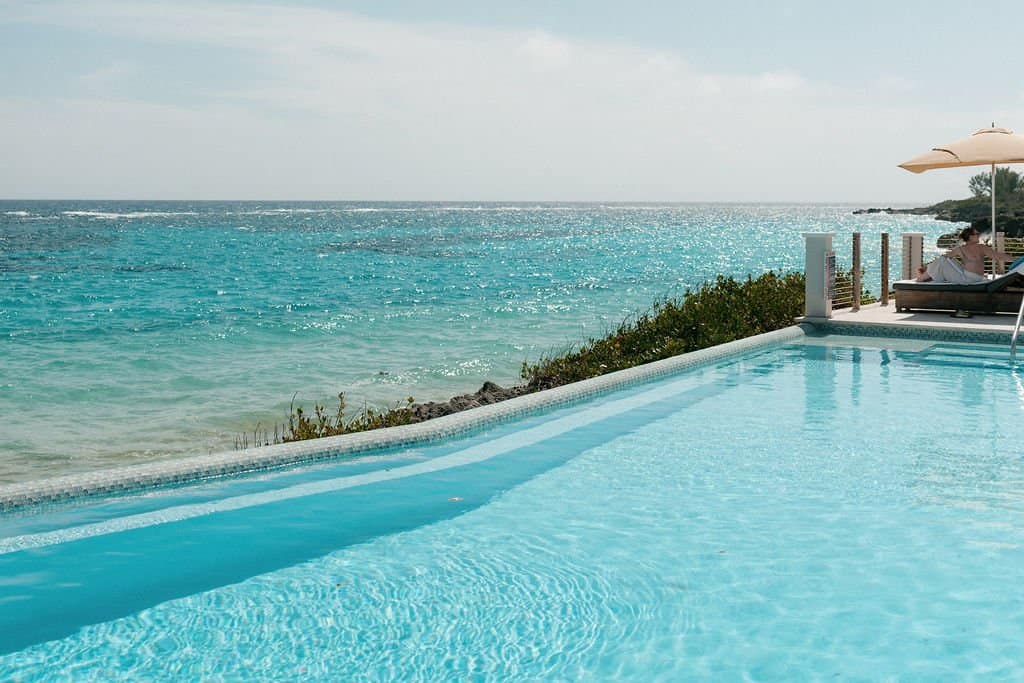 An oceanfront pool at The Loren at Pink Beach, Bermuda