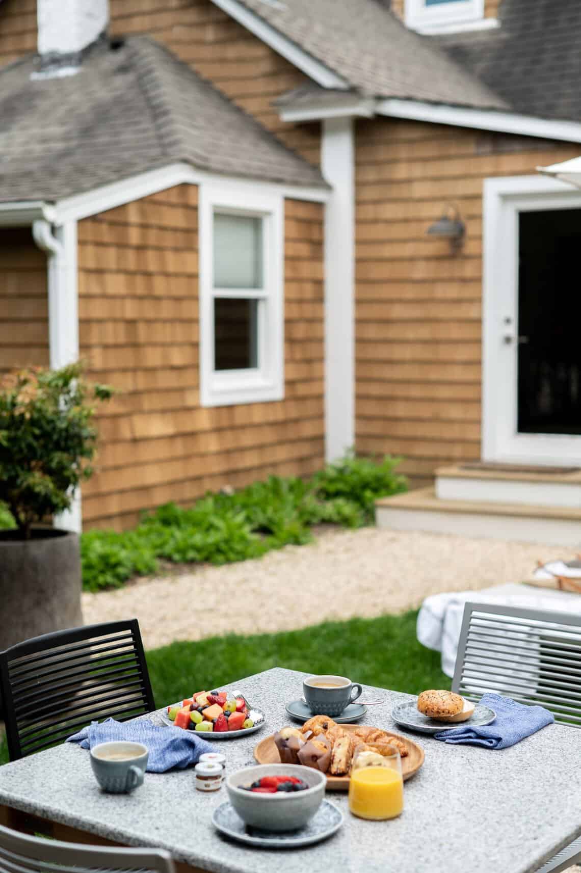 An al fresco meal at Nourish by The Roundtree
